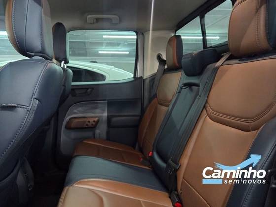 FORD MAVERICK 2.5 HYBRID LARIAT e-CVT FORD MAVERICK 2.5 HYBRID LARIAT e-CVT